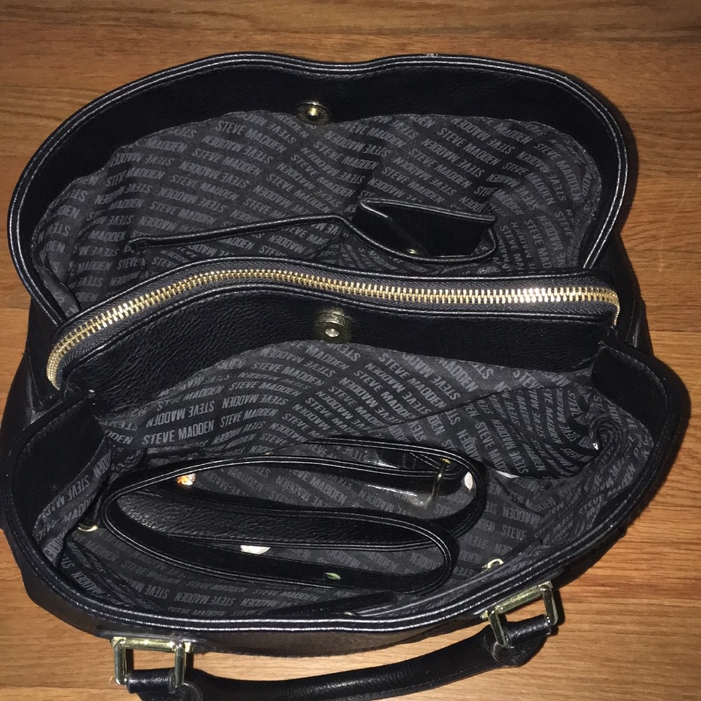 Purse - Picture 2 of 2